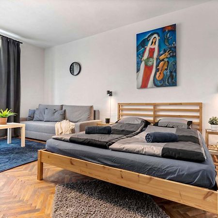 Cosy Studio 10 Min Center Bratislava Extérieur photo